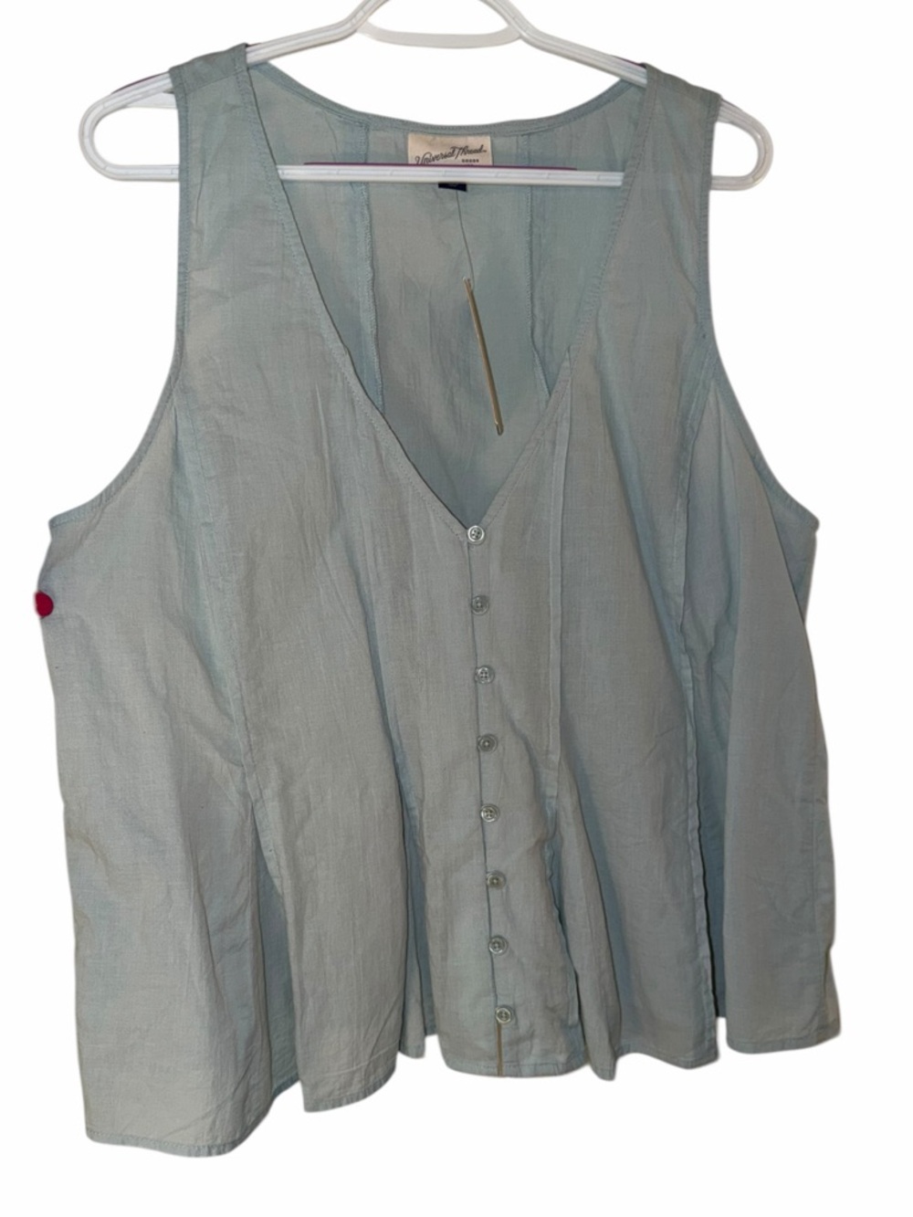 Women’s—Universal Thread Light Blue V-Neck Button Down Tank Top. NWT. Size XL.